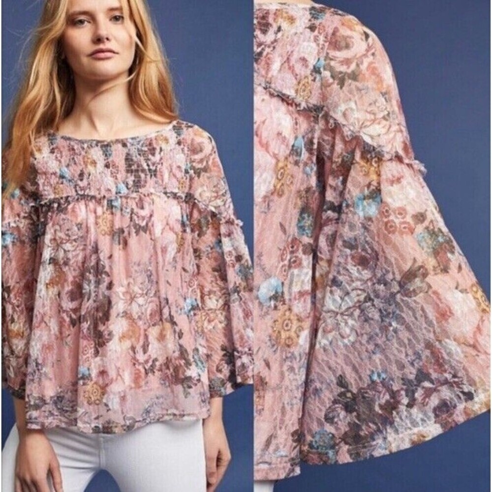 ANTHROPOLOGIE Akemi + Kin‎ Juno Floral Lace Blouse Pink Bell Sleeve XS​​